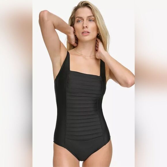 Calvin Klein Pleated One-Piece Swimsuit NWOT Size 8 Black - Picture 1 of 6